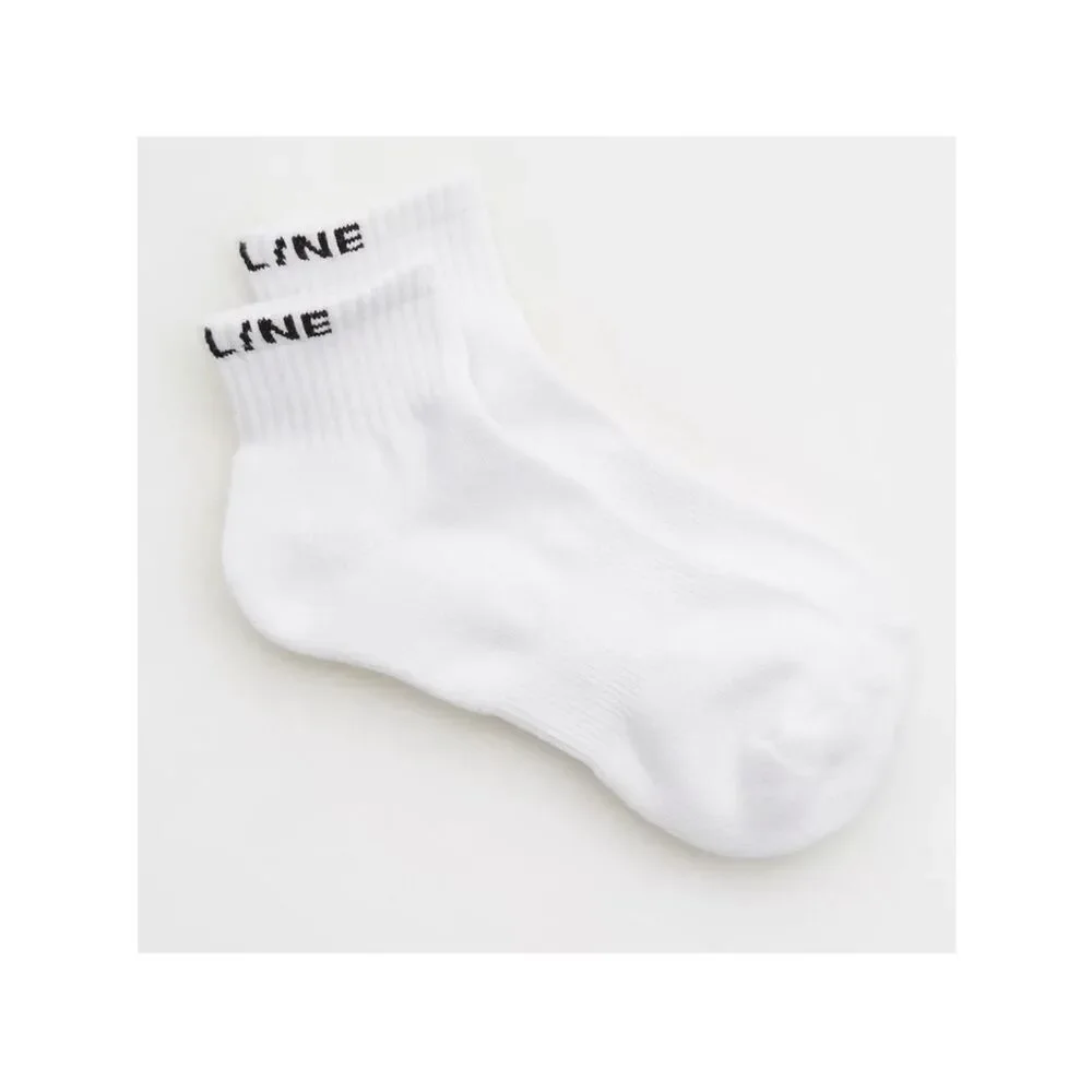 OFFLINE White Short Crew Black Back Ankle Logo Cotton Socks